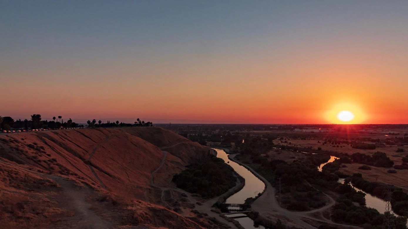 Chasing Sunsets and Stargazing: Discovering Bakersfield’s Night Skies